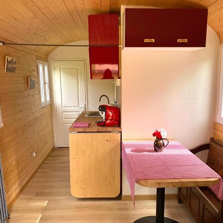 Roulotte Villa Jossigny Екстериор снимка
